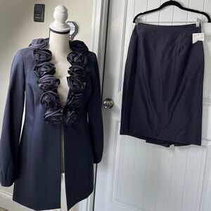 Doncaster vintage 2 piece skirt suit 3D floral frilly‎ navy blue size medium